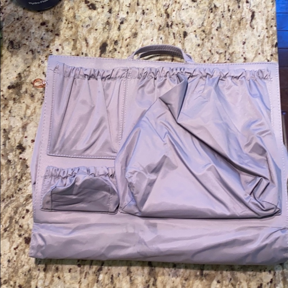 Tote Savvy Deluxe